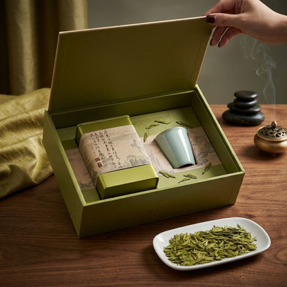 2026 Pre-Qingming West Lake Longjing – Luxury Green Tea Gift Box (125g)