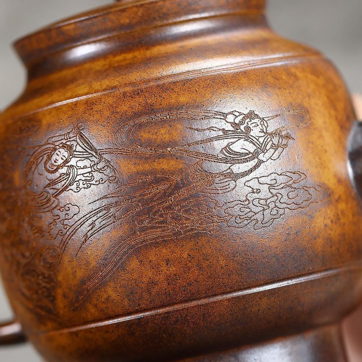 Handmade Yixing Purple Clay Teapot 420ml - Wood-Fired Dragon Bone Gold Sand Palace Lantern Gongfu Tea Pot