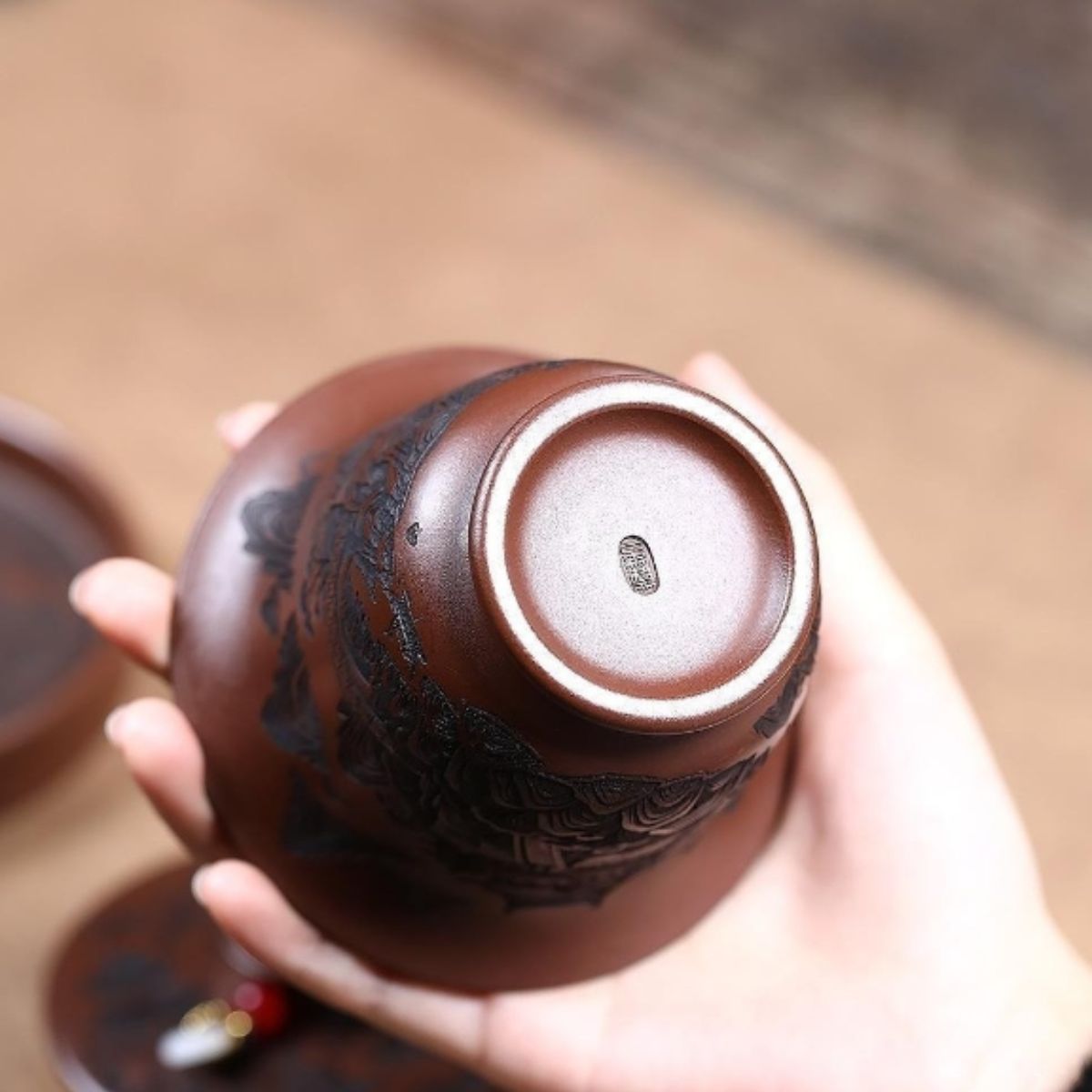 Yixing Purple Clay Gaiwan "Mountain View" 200ml - Di Cao Qing Clay Three-Piece Set