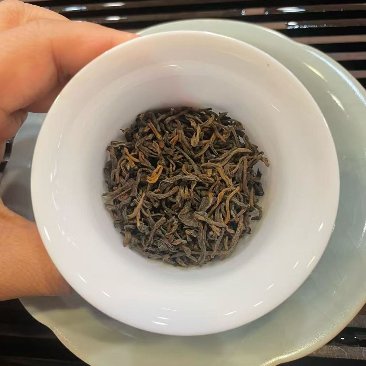 2010 Menghai Sticky Rice Aroma Ripe Pu-erh Loose Leaf Tea – Iron Tin