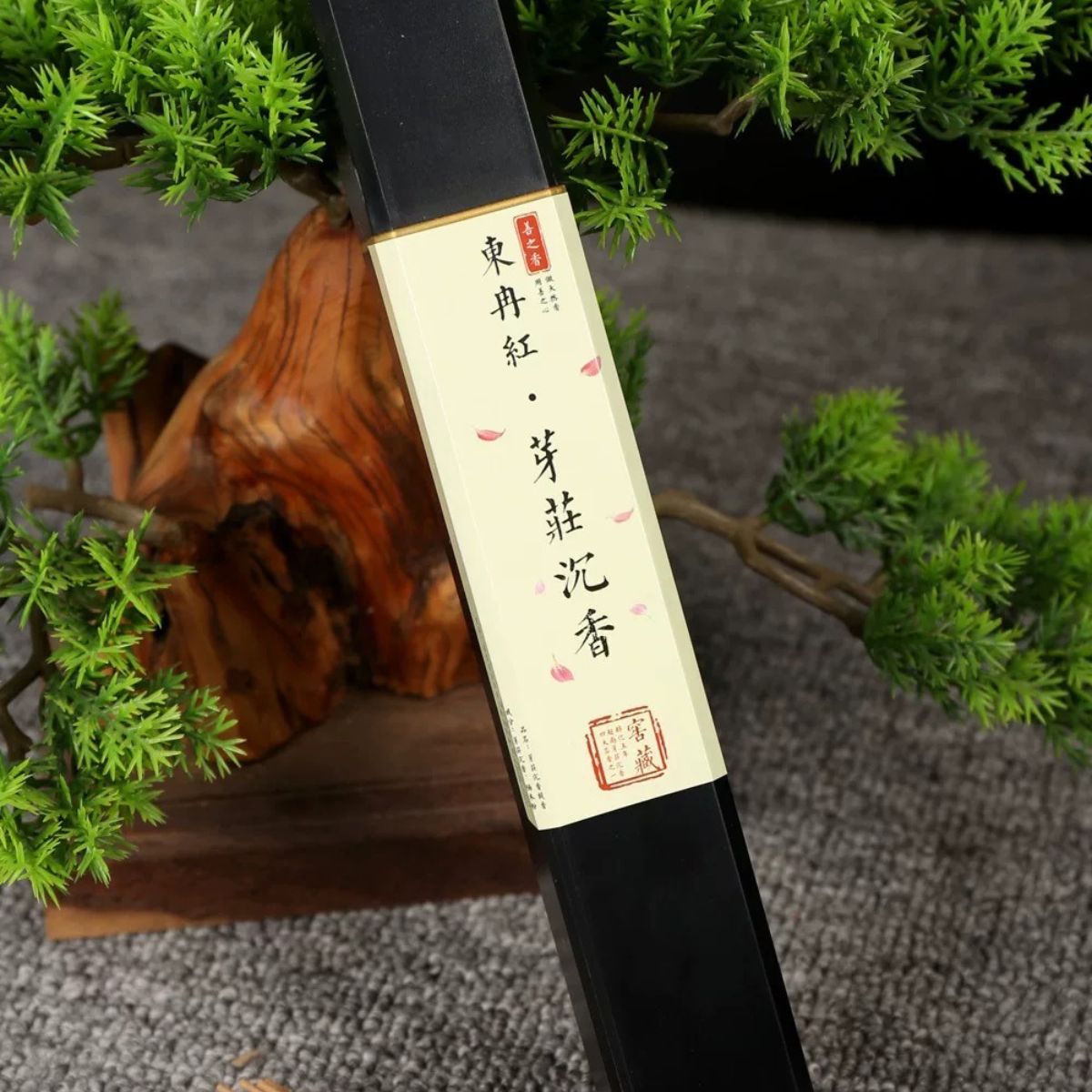 Nha Trang Oud Worm-Resin Incense Sticks – 5+ Year Aged, 93% Pure Agarwood (Box of ~210)