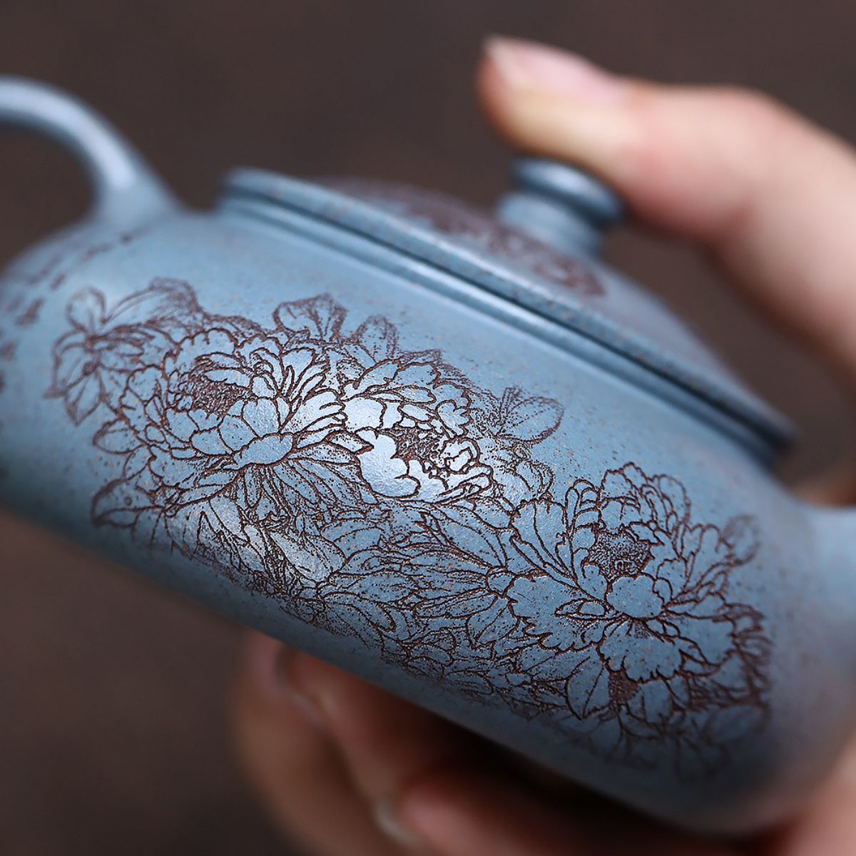 Yixing Zisha Teapot | Royal Blue Duan Ni with Hand-Engraved Peony | 180ml Gongfu Tea Pot