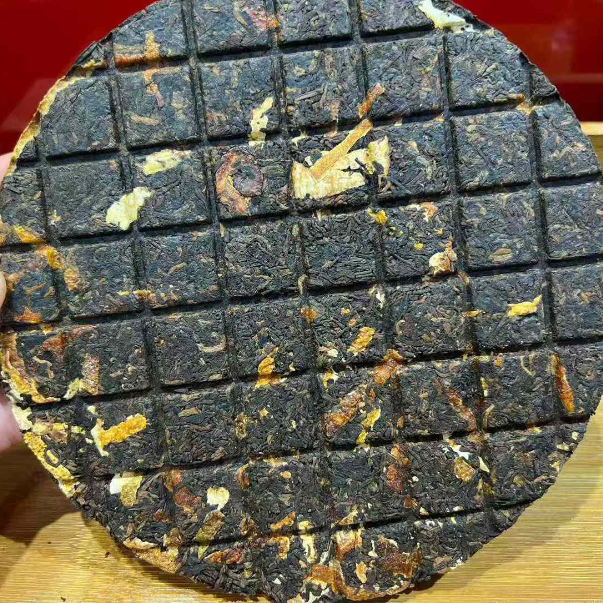 Chenpi Palace Ripe Pu-erh - Hand-Torn Cake | Xinhui Tangerine Peel & 2016 Ancient Tree