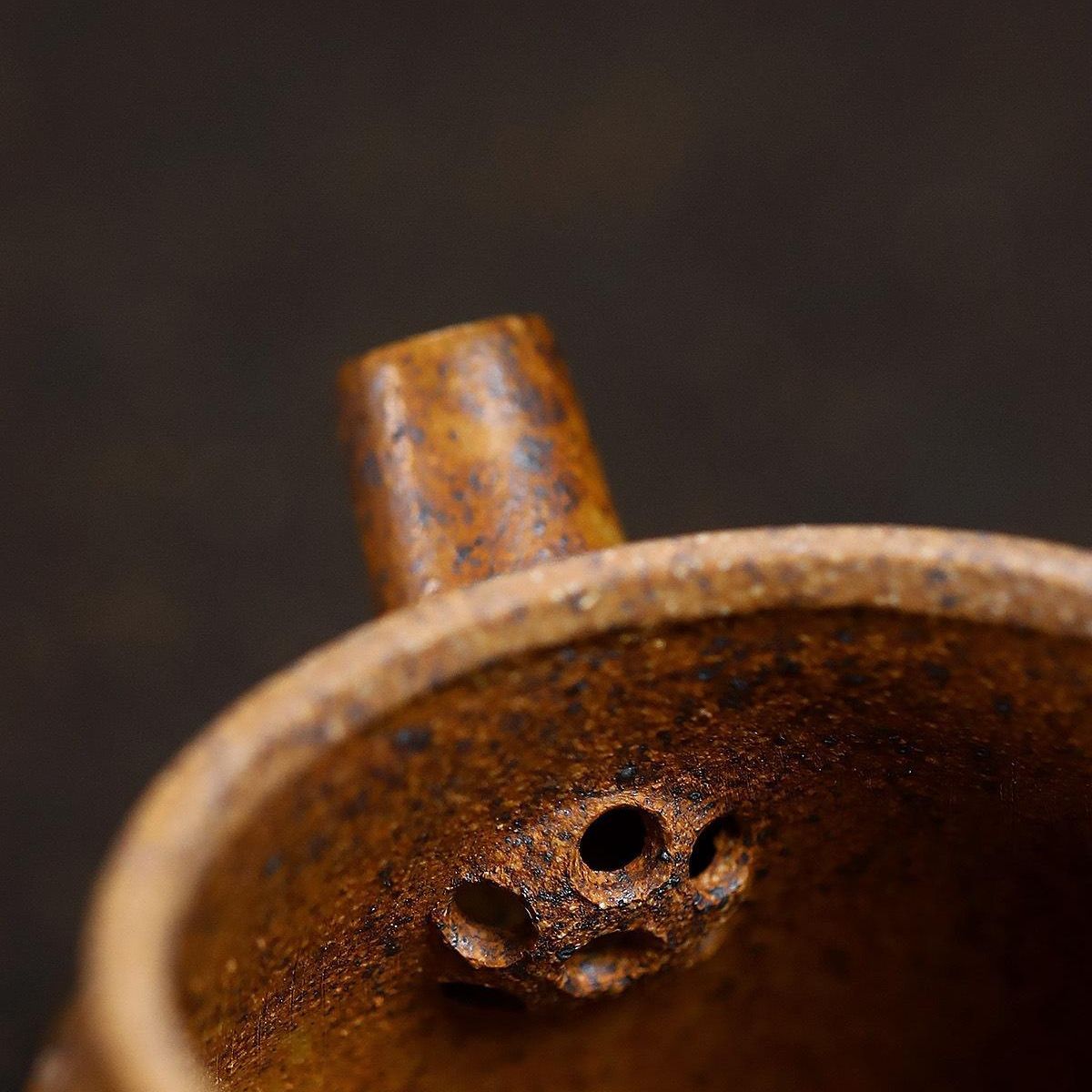 Ruyi Dragon Ladle Yixing Zisha Teapot - Longgu Golden Sand Clay 190ml