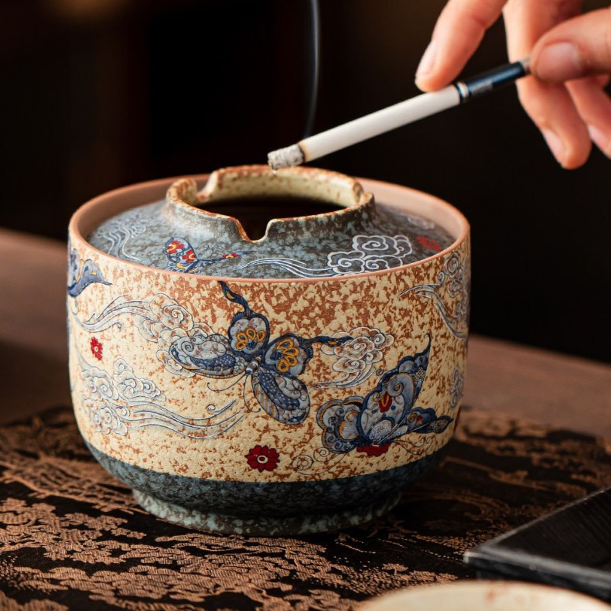 Blue & White Porcelain Ashtray – Flint Red Cloud & Butterfly Motif | Decorative Ceramic