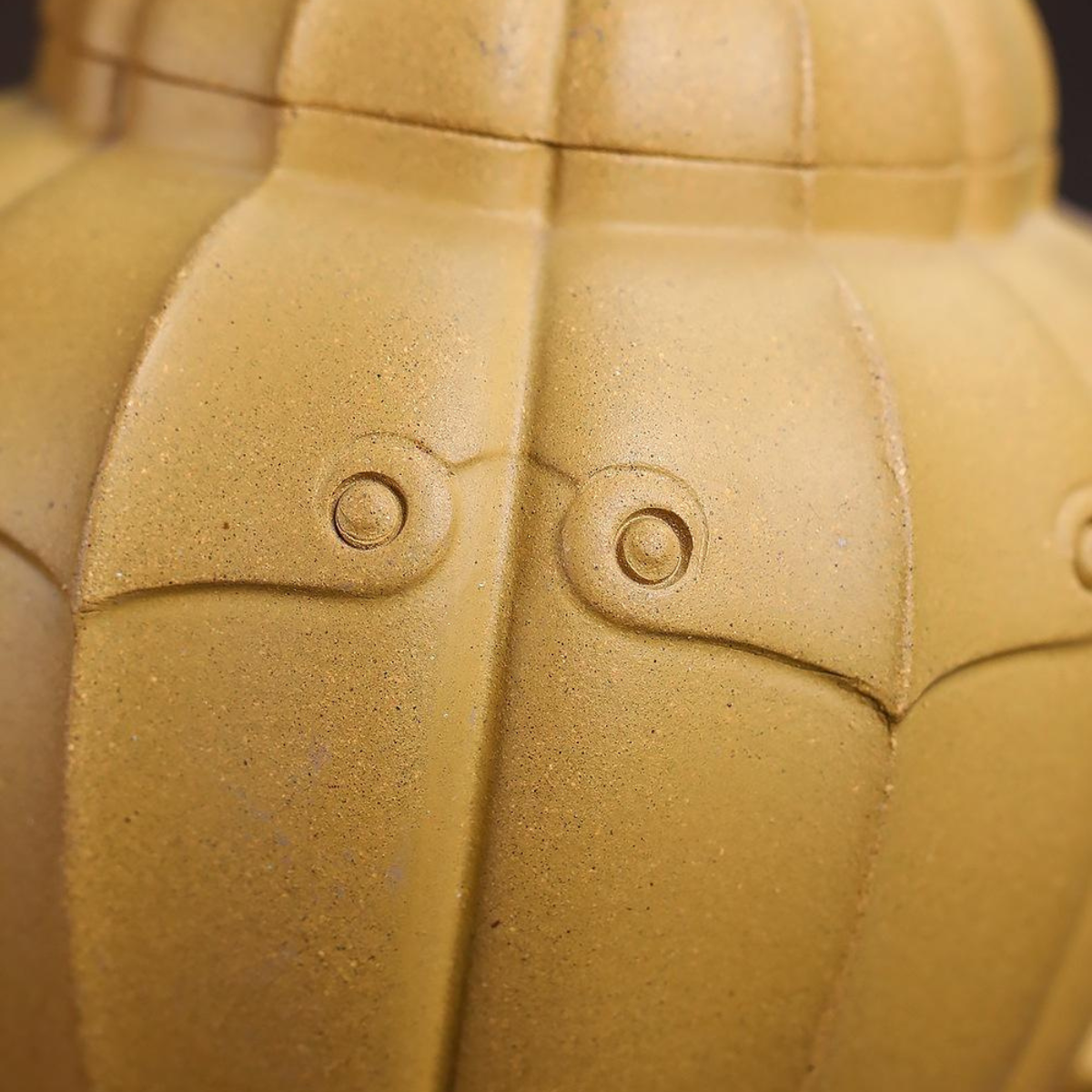 Ru Yi Gong Deng Yixing Zisha Teapot – Original Mine Golden Duan Clay (280cc)