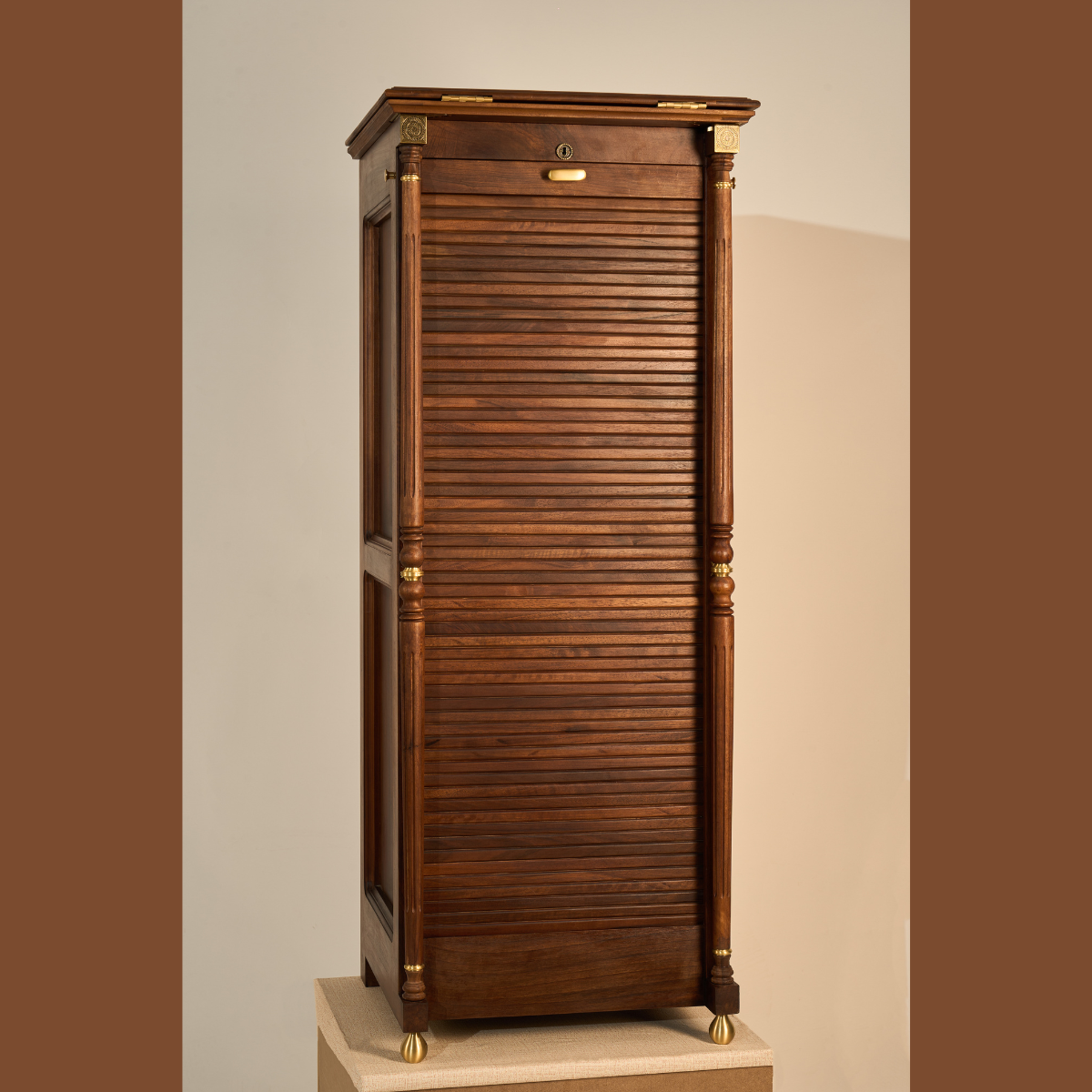 Luxury Treasure Rotary Cabinet – Ultimate Storage for Tea Ware, Collectibles & Jewelry