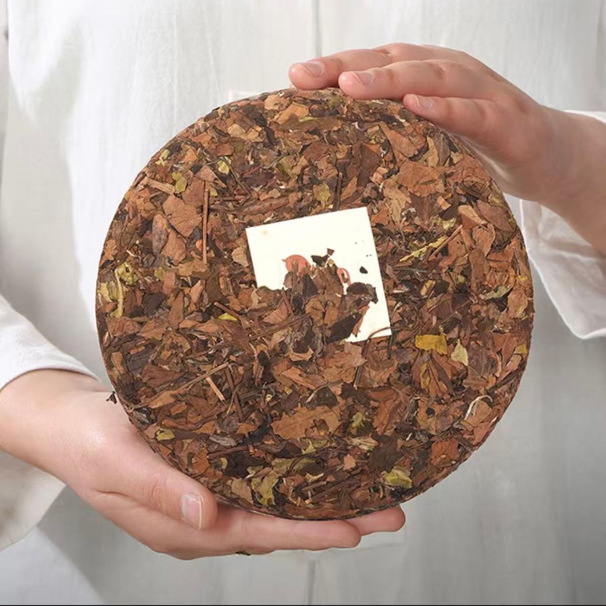 Masterful Tea Selection: From Vintage Ripe Puerh to Premium Raw & White Tea – A Refined Offering 357g*7