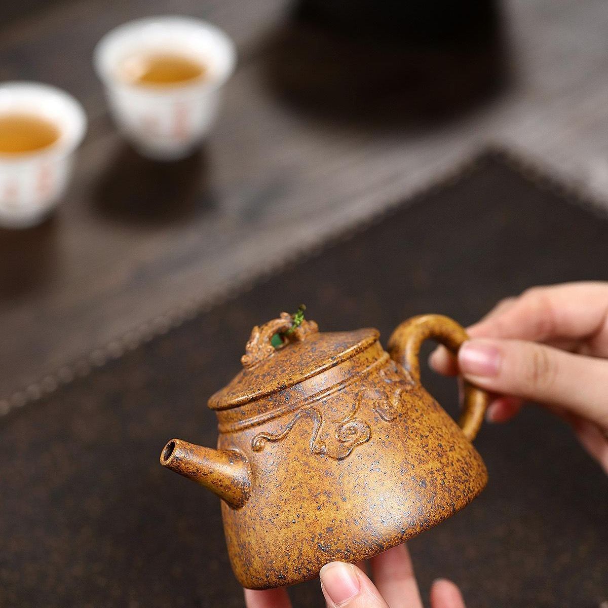 Ruyi Dragon Ladle Yixing Zisha Teapot - Longgu Golden Sand Clay 190ml