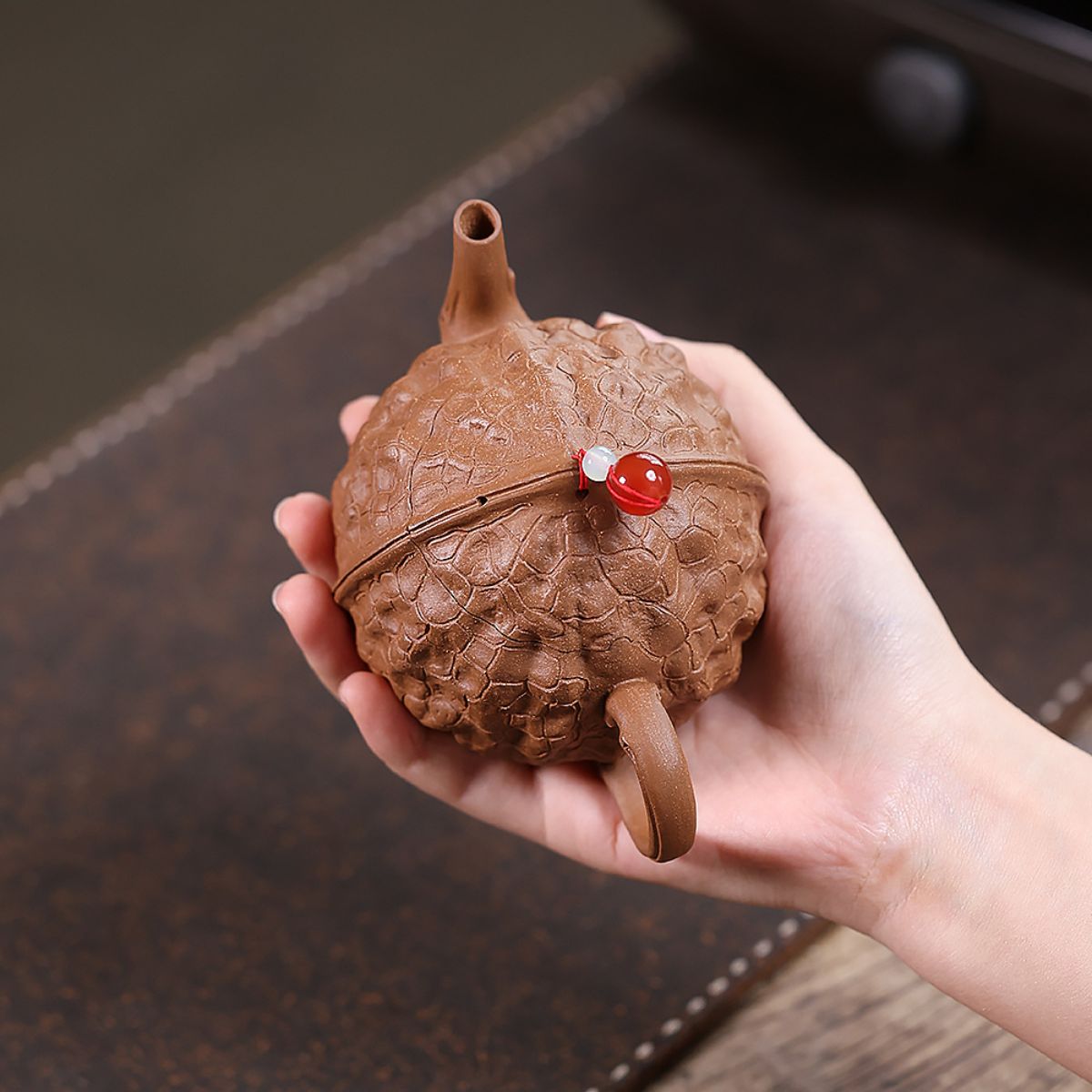 Hetao Yixing Teapot — Handcrafted Duanni Clay, 200ml | Gift Set