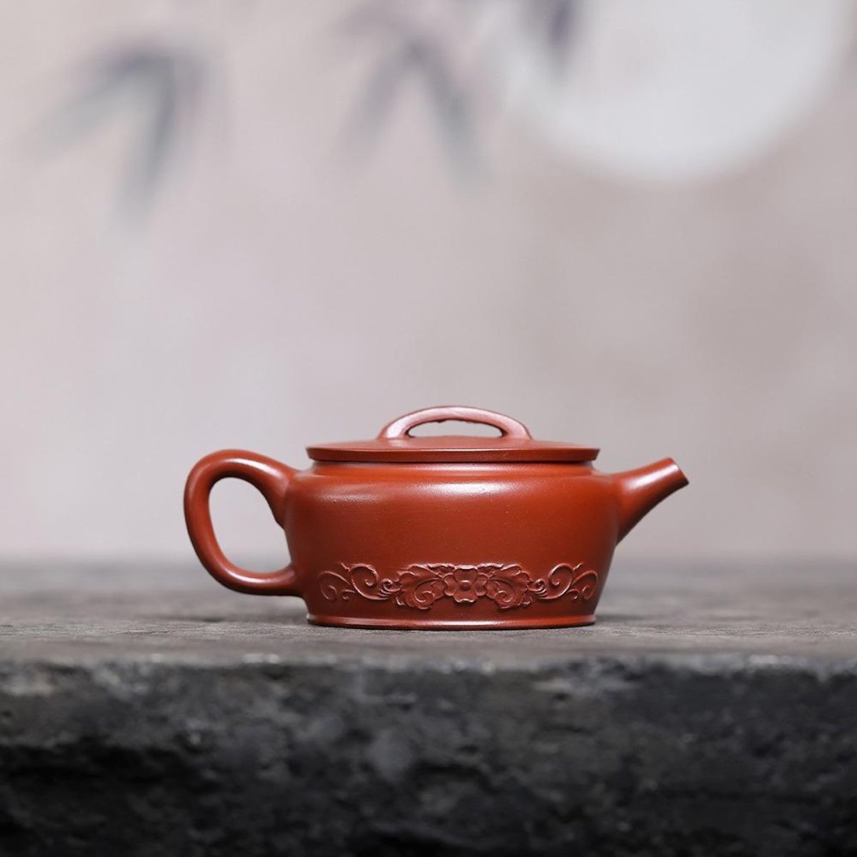 Fan Hua Han Wa Yixing Teapot | Raw Long Xue Sha Dragon Blood Clay | Handcrafted 140ml