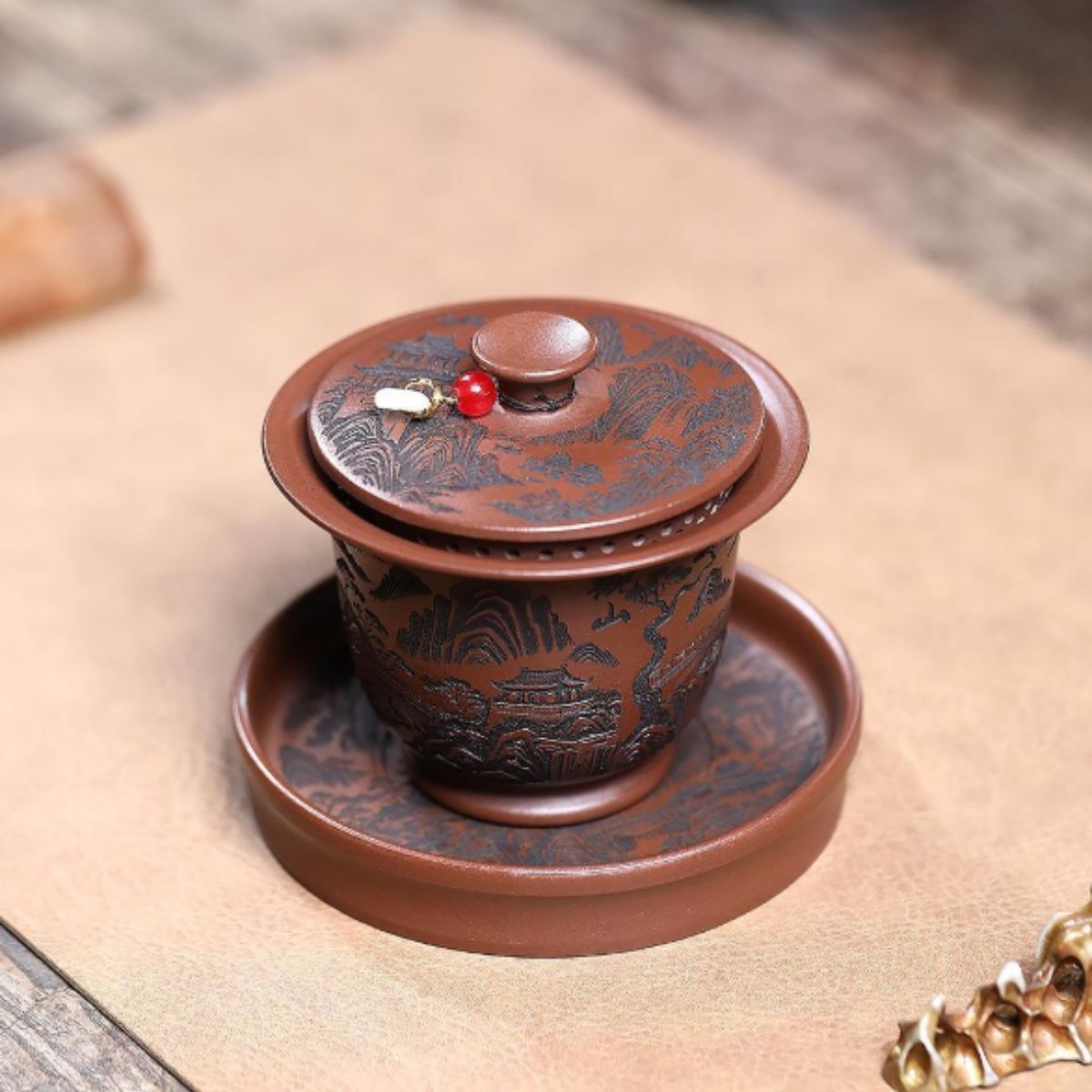 Yixing Purple Clay Gaiwan "Mountain View" 200ml - Di Cao Qing Clay Three-Piece Set