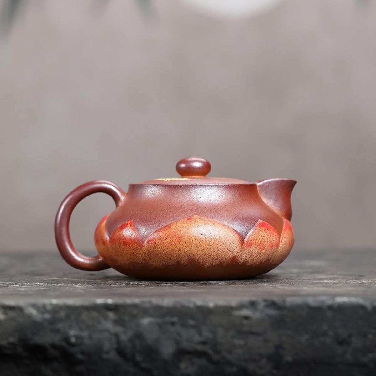 He Yu Xi Shui Yixing Teapot | Raw Duan Ni Wood-Fired Zisha Clay | Handcrafted 240ml