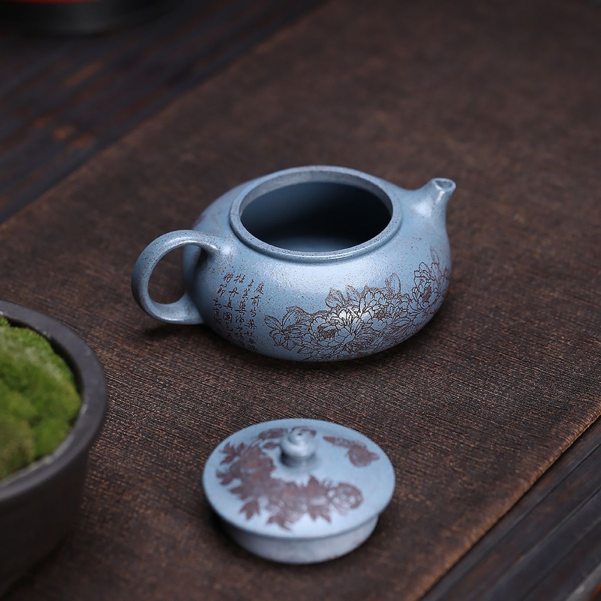 Yixing Zisha Teapot | Royal Blue Duan Ni with Hand-Engraved Peony | 180ml Gongfu Tea Pot
