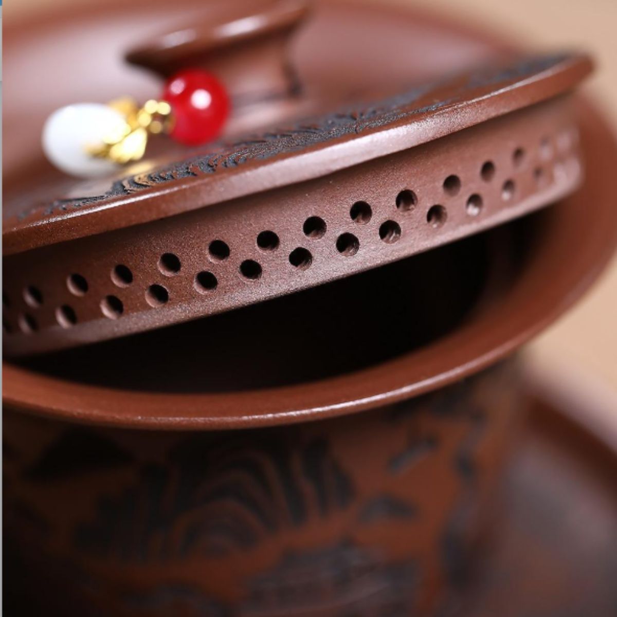 Yixing Purple Clay Gaiwan "Mountain View" 200ml - Di Cao Qing Clay Three-Piece Set