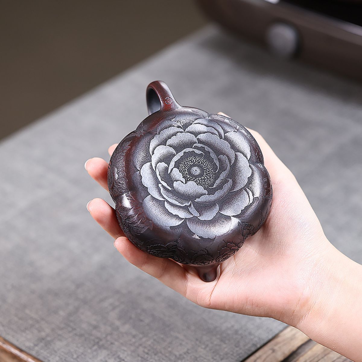Mudan Hanjiang Yixing Teapot — Handcrafted Ancient Wuni Clay, 170ml