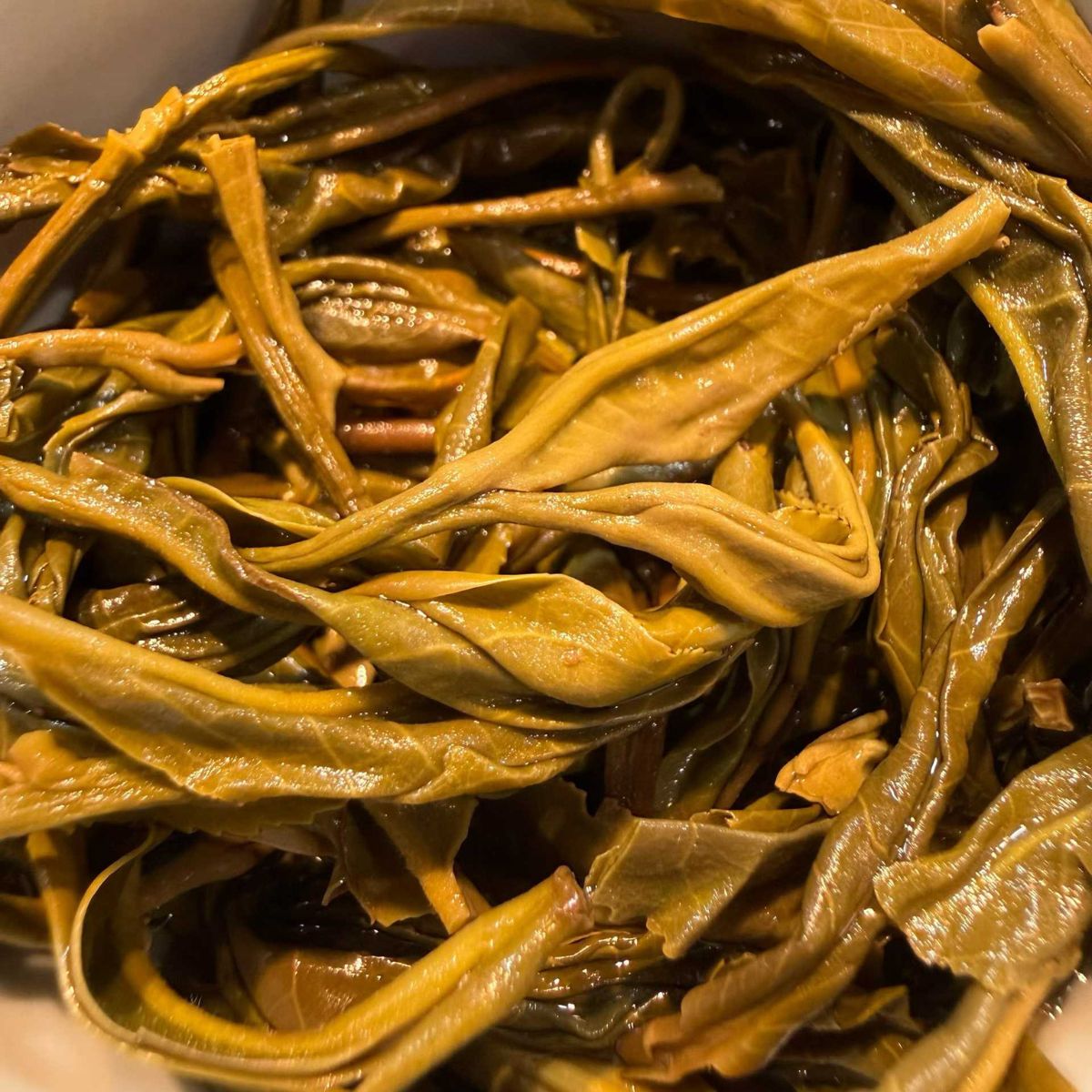 2023 Banzhang Premium Pu-erh Tea Gift Box - 8g Mini Cakes (64g Box, 380g Set)