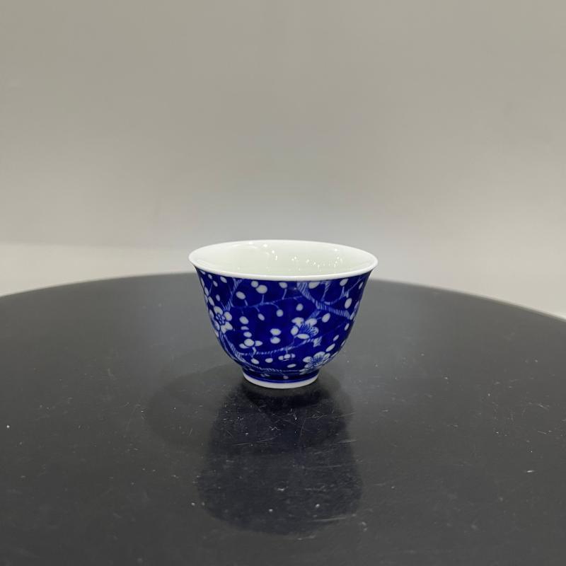 Jingdezhen Wood-Fired Blue & White Ice Plum Glaze Gongfu Tea Set – Collector’s Edition | 5-Piece