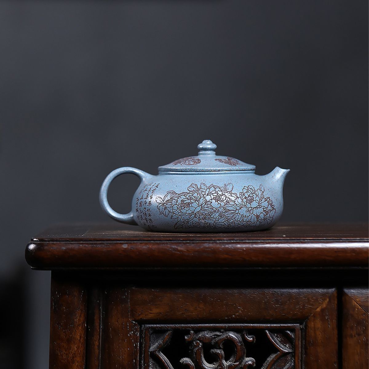 Yixing Zisha Teapot | Royal Blue Duan Ni with Hand-Engraved Peony | 180ml Gongfu Tea Pot