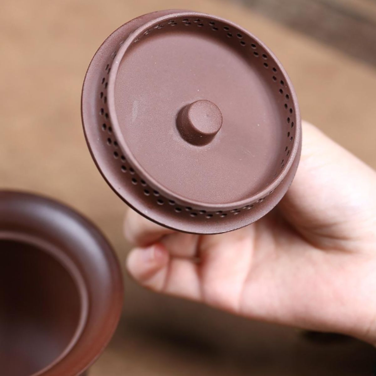 Yixing Purple Clay Gaiwan "Mountain View" 200ml - Di Cao Qing Clay Three-Piece Set
