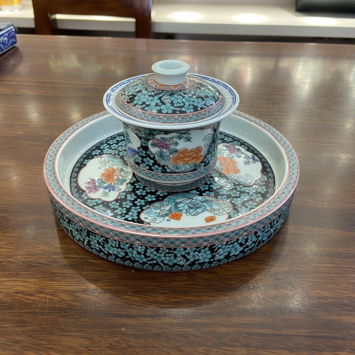 Jingdezhen Ink Ground Ice Plum Gongfu Tea Set – 5-Piece Gift Box