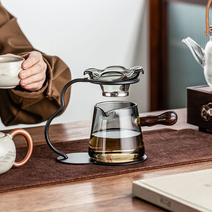 Glass Fair Cup with Integrated Tea Strainer & Stand – Minimalist Tea Ware Set