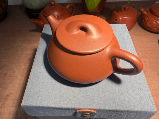 Yixing Semi-Handmade Purple Clay Teapot | Minimalist Smooth Surface 220ml
