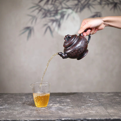 Meihua Baochun Yixing Teapot — Handcrafted Ancient Wuni Clay, 460ml