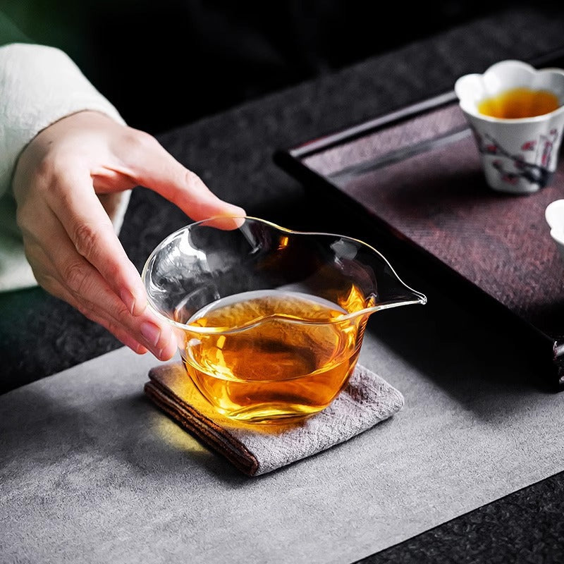Gourd Glass Pitcher – 190ml Borosilicate Gongfu Tea Pitcher