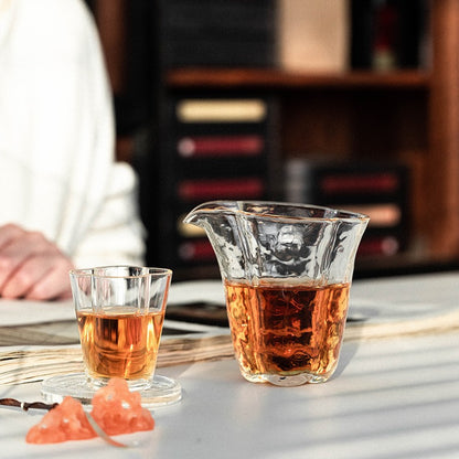 Begonia Glass Pitcher – 200ml Gongfu Tea Sharing Pitcher