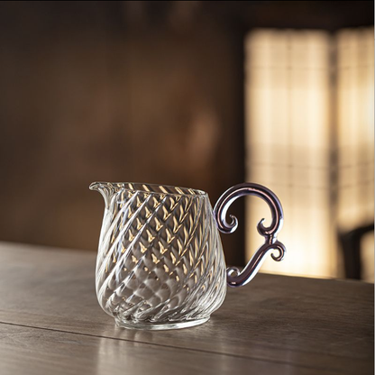 Tingxian Glass Gongdao Cup 200ml – Traditional Chinese Pattern Fairness Pitcher | Purple or Pink Handle