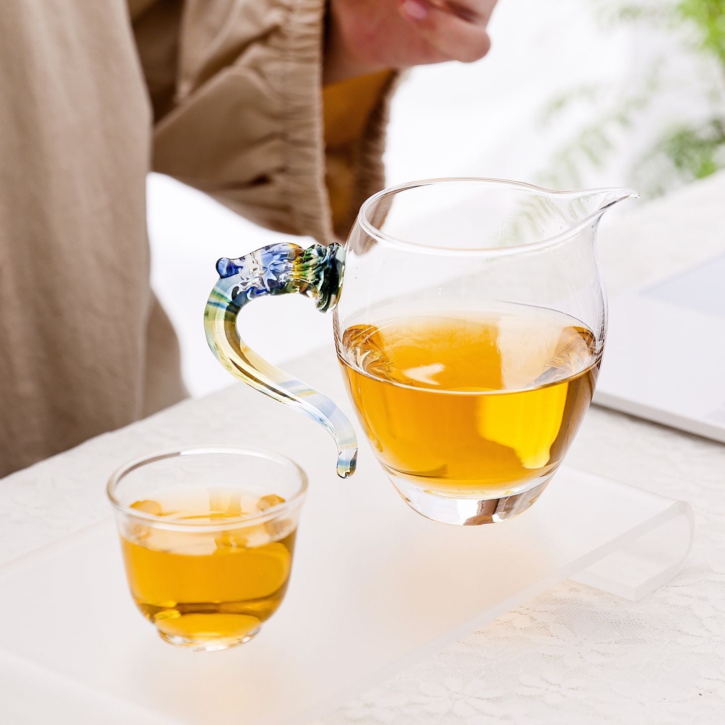 Colourful Auspicious Dragon Handle Glass Pitcher – 300ml